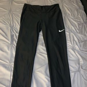 Black nike dry fit leggings